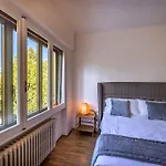 Yid Penthouse On River With Parking * Florence