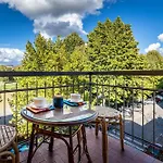 Yid Penthouse On River With Parking Appartement Florence
