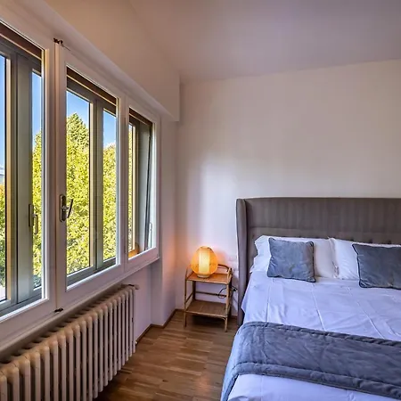 Apartment Yid Penthouse On River With Parking Florence