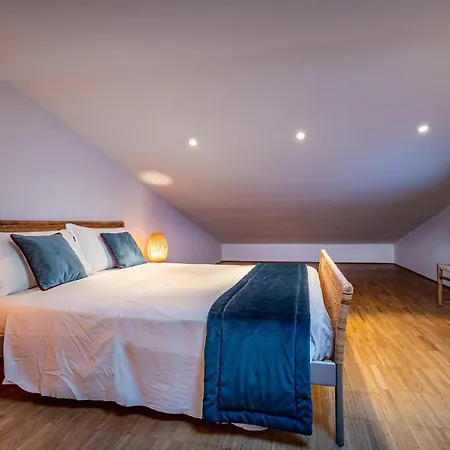 Apartment Yid Penthouse On River With Parking Florence