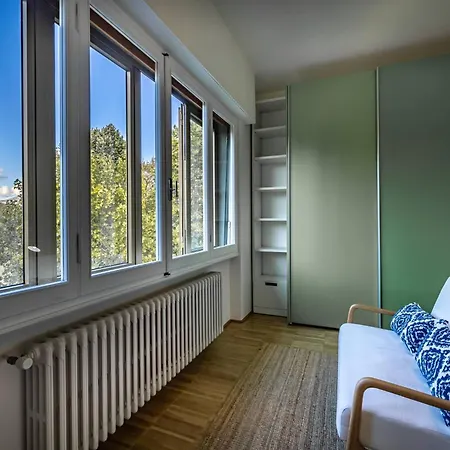 Yid Penthouse On River With Parking Apartament *